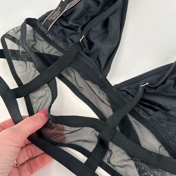 Victoria’s Secret Caged Bra Bralette Black Silver Foil Mesh Shine & Plunge Large - Picture 8 of 12
